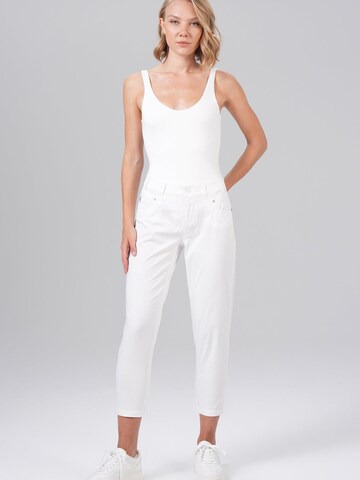 M.O.D MIRACLE OF DENIM - regular Vaquero en blanco