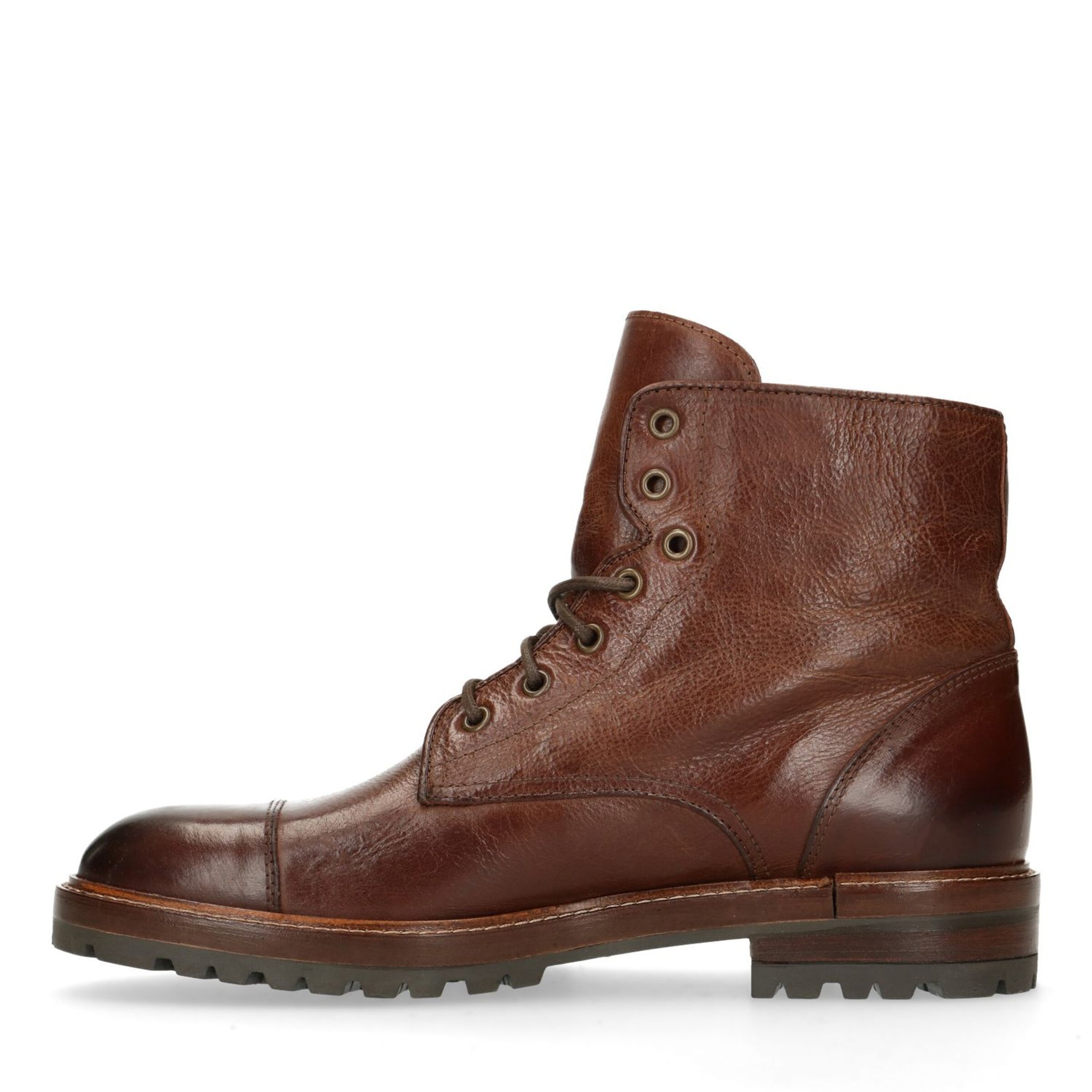 MANFIELD Lace-Up Boots in Brown