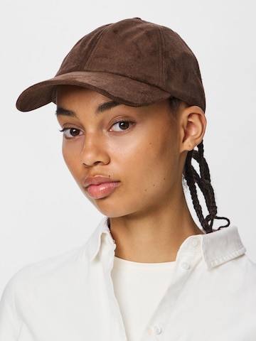 PIECES Cap in Braun: Vorderseite
