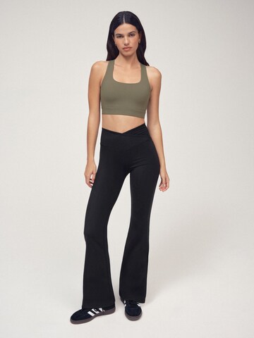 Osia Flared Leggings i sort