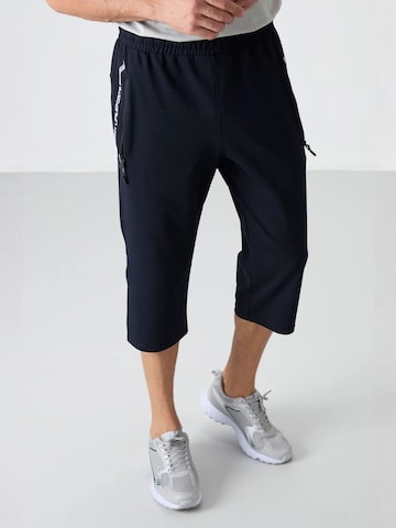 Tommy Life Regular Pants in Blue