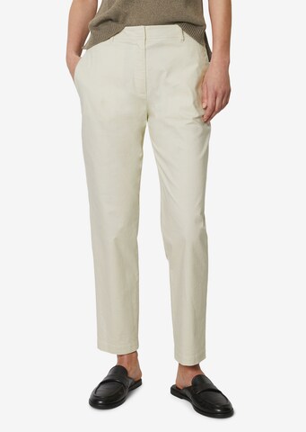 Marc O'Polo Tapered Chino Pants in Beige: front