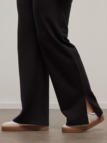 CITA MAASS - Loosefit Pantalón en negro