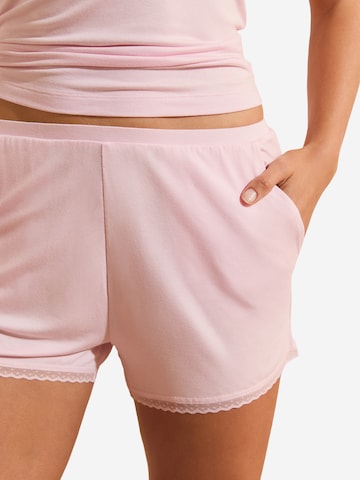 Shorty 'Vicka Spe' di ETAM in rosa