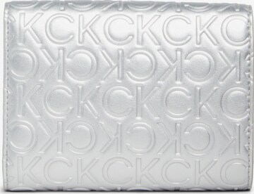 Calvin Klein Crossbody Bag in Silver