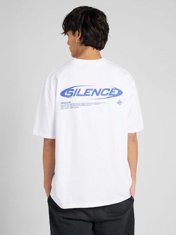 T-Shirt 'SANIT' Pegador en blanc : devant