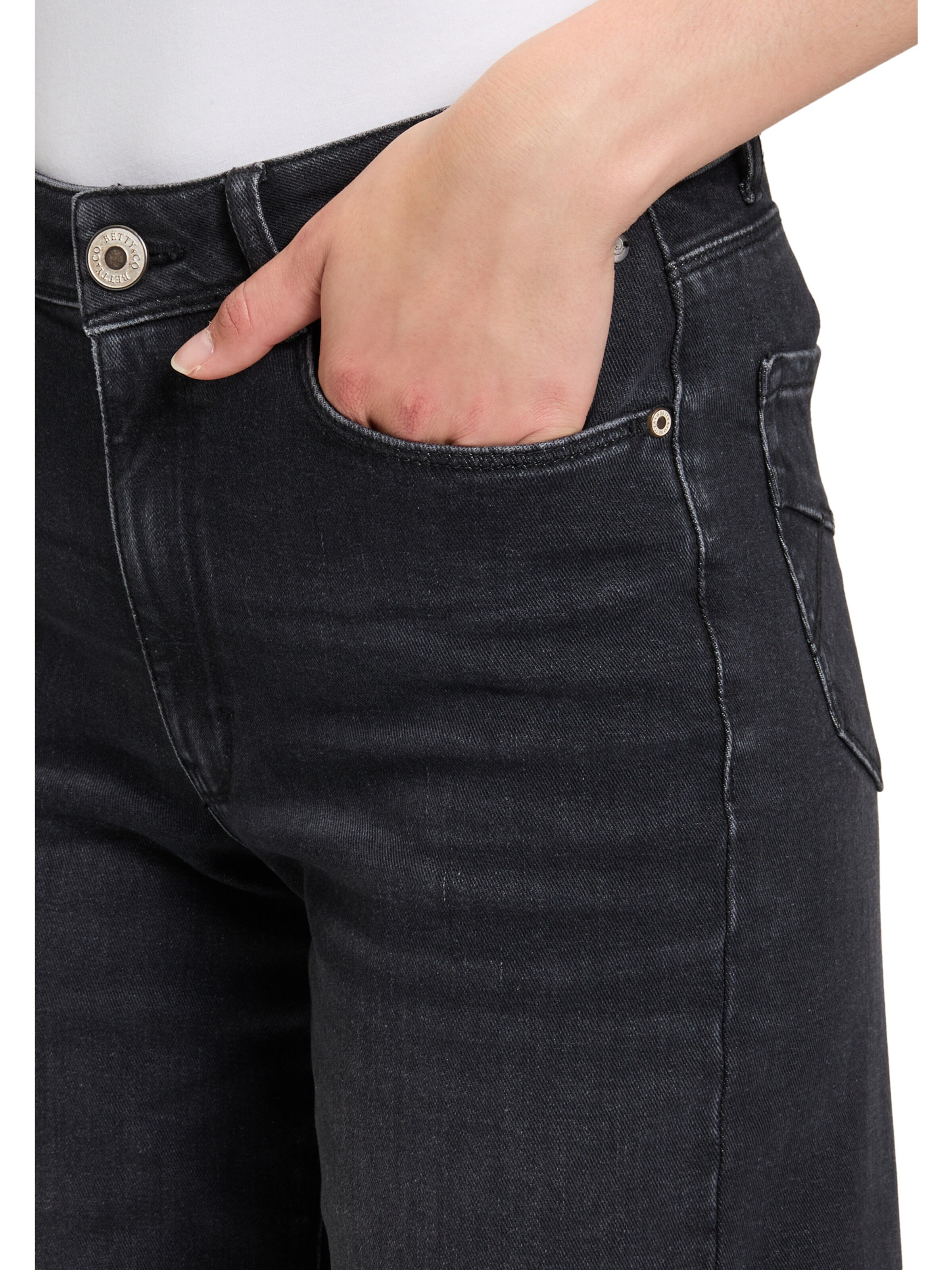 Betty & Co Regular Jeans in Zwart