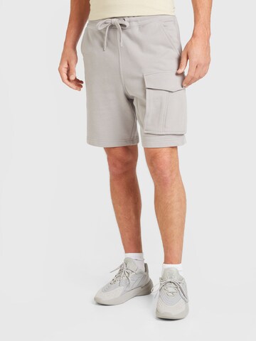 Regular Pantalon cargo G-Star RAW en gris : devant