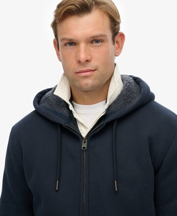 Pull-over Superdry en bleu