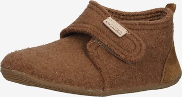 Living Kitzbühel Slippers in Brown: front