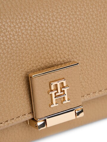 TOMMY HILFIGER Wallet in Brown