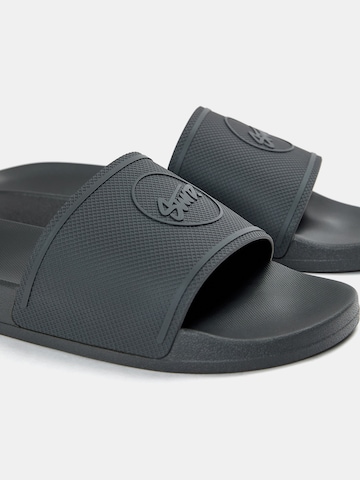 Pull&BearNatikače s potpeticom - siva boja