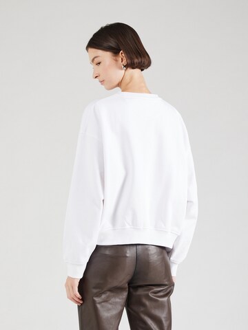 GUESS Sweatshirt in White