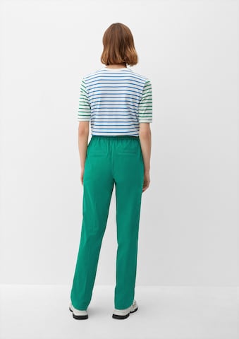 s.Oliver - regular Pantalón de pinzas en verde