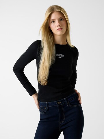 GUESS JEANS Футболка в Черный: спереди
