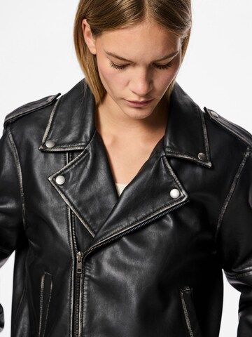 PIECES Between-season jacket 'PCSteph' in Black