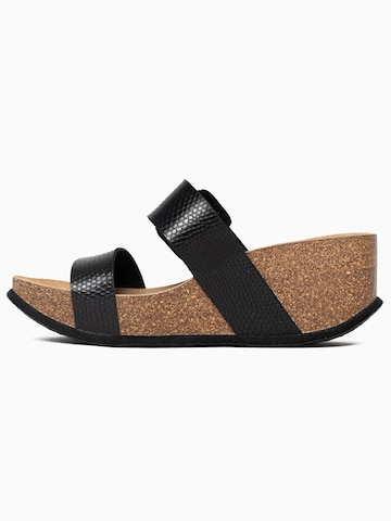 Bayton Sandal 'NEWCASTLE' in Black