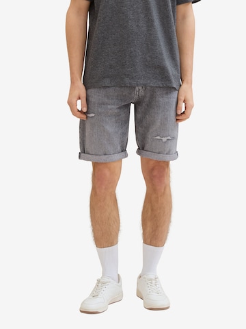 TOM TAILOR DENIM Regular Shorts in Grau