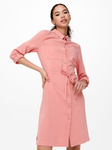 Robe-chemise ONLY en rose : devant
