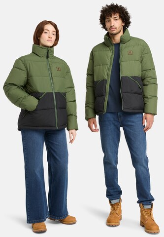 TIMBERLAND Демисезонная куртка в Зеленый: спереди