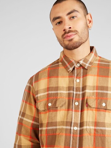 LEVI'S ® - Comfort Fit Camisa 'Jackson Worker' em castanho