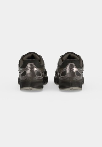 Nike Sportswear Низкие кроссовки 'P-6000' в Коричневый