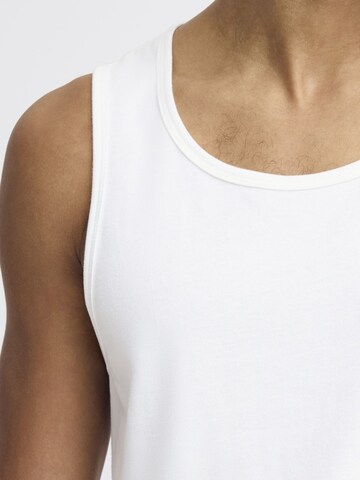T-Shirt 'BHMBHOLE' BLEND en blanc
