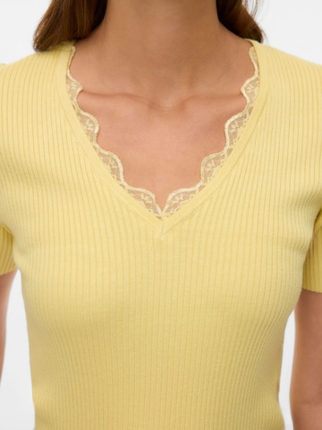 Pull-over 'AWVilja' VERO MODA en jaune