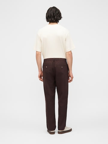 Tapered Pantaloni con pieghe 'ONSLEE' di Only & Sons in marrone