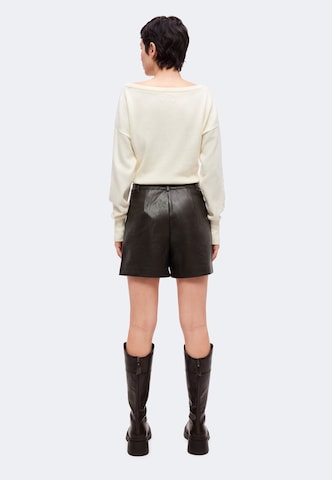 ABOUT YOU Wide Leg Shorts 'Cassia' in Braun