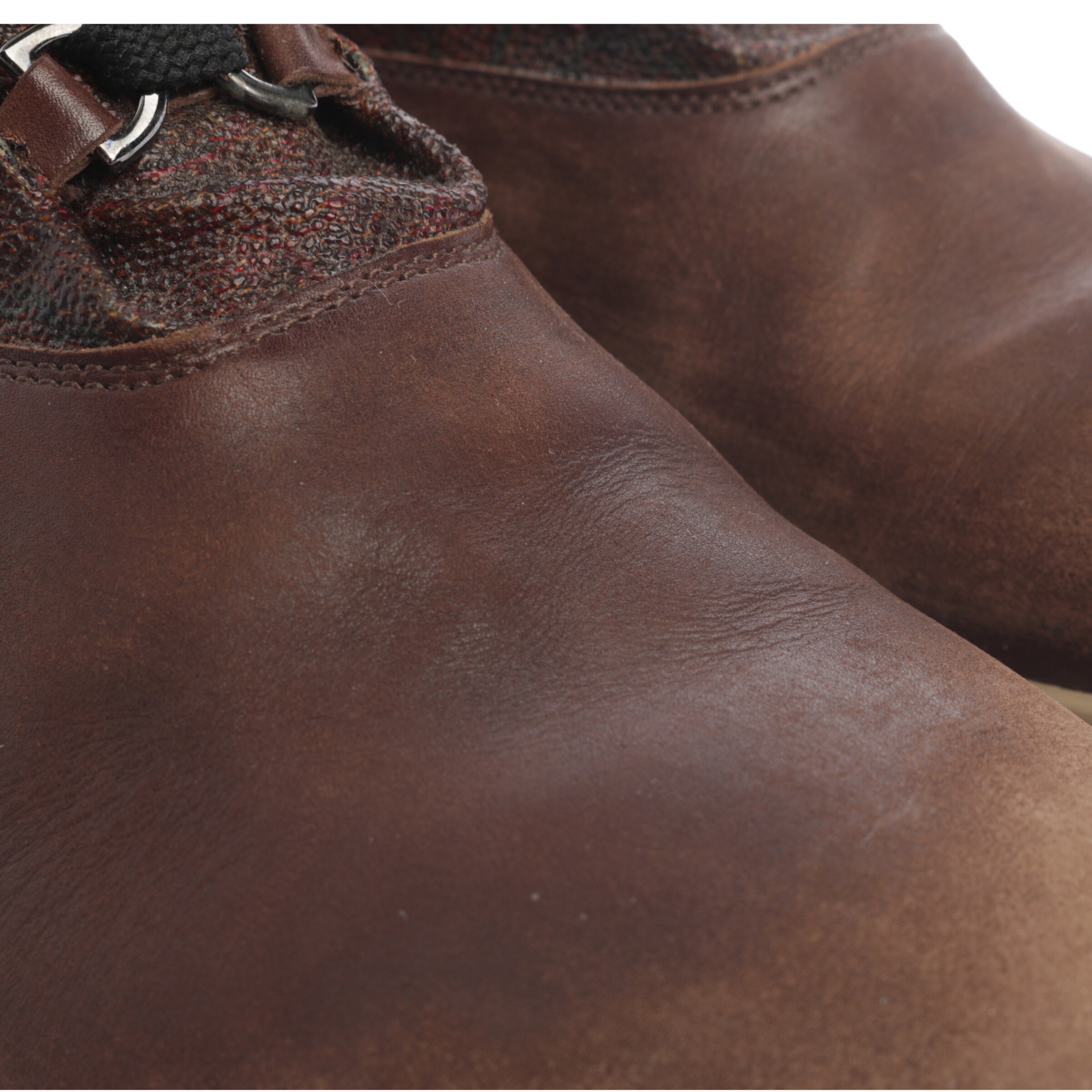 Etro Flats & Loafers in 45 in Brown