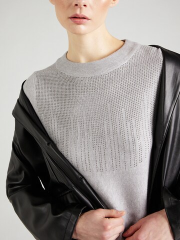 ZABAIONE Sweater 'Ja44mila' in Grey