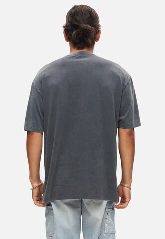 Recovered Shirt 'Guns N' Roses Use Your Illusion II' in Grey