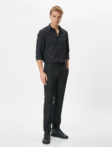 Koton Regular Fit Hemd in Schwarz
