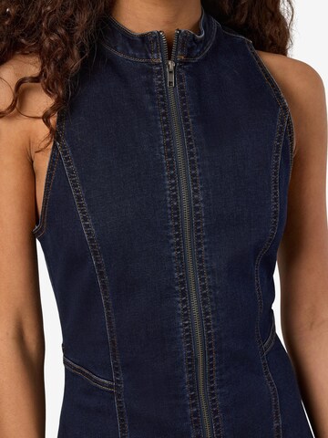 Noisy may Jurk in Blauw
