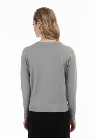 Pullover di faina in grigio