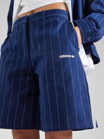 ADIDAS ORIGINALSLoosefit Hlače - plava boja