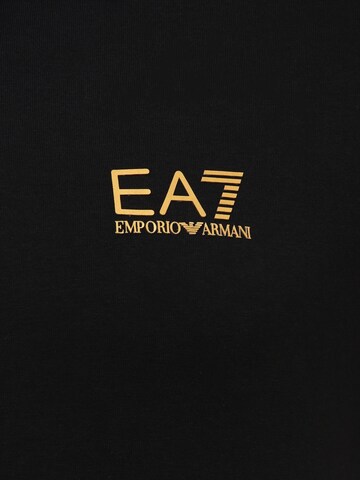 Maglietta di EA7 Emporio Armani in nero