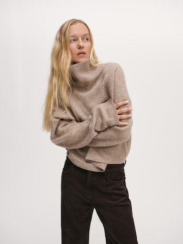 ABOUT YOU x Marie von Behrens Sweater 'Freya' in Beige: front