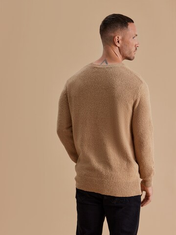 DAN FOX APPAREL Regular Fit Pullover 'Laurenz' in Beige