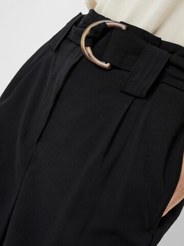 VERO MODA Wide Leg Shorts 'ORLA' in Schwarz