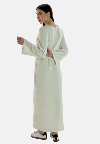 Abito di Elara in beige