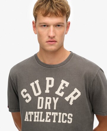 T-Shirt 'Athletic Essential' Superdry en gris