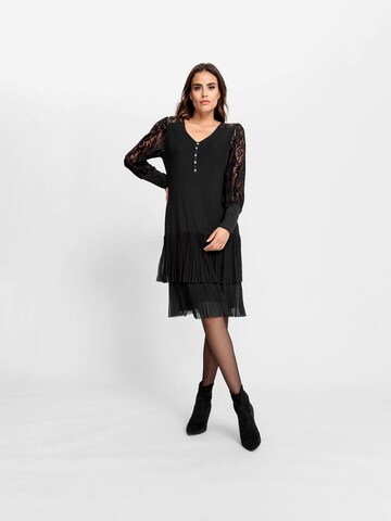 Robe heine en noir