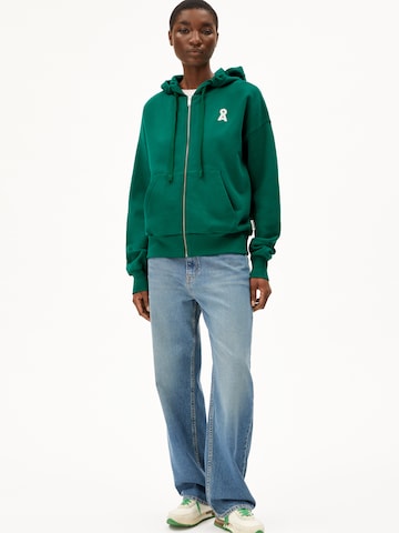 Veste de survêtement ARMEDANGELS en vert