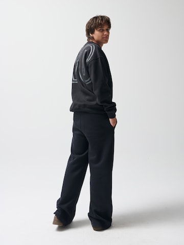 Wide Leg Pantalon NoWear en noir : derrière