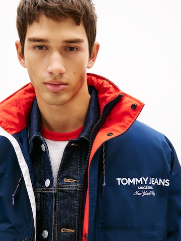 Veste mi-saison Tommy Jeans en bleu
