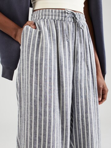 VERO MODA Bő szár Nadrág 'Linn' - kék