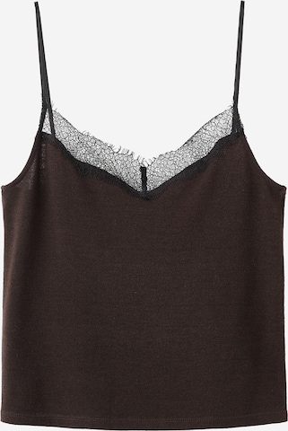 Top 'VERONA' de la MANGO pe maro: față