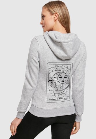 Felpa 'Sunlover Starchaser' di Mister Tee in grigio: frontale